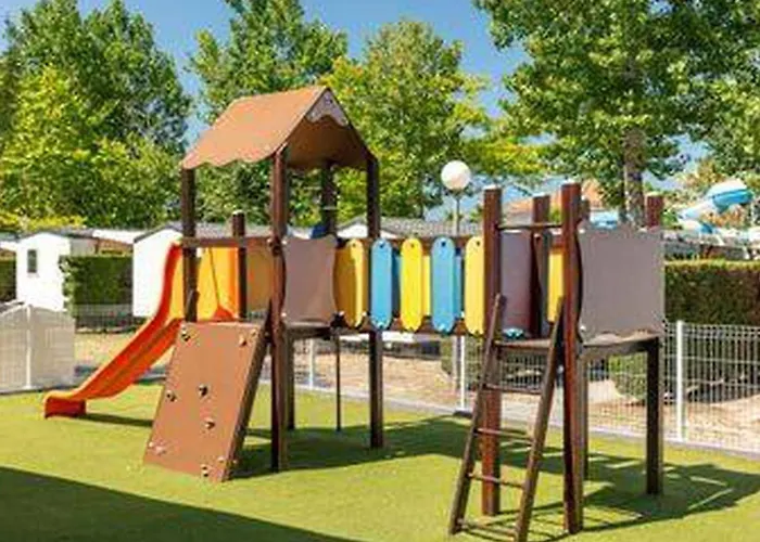 Mobil-home 6 Pers, Terrasse - Api-1-52-1626 Camping *